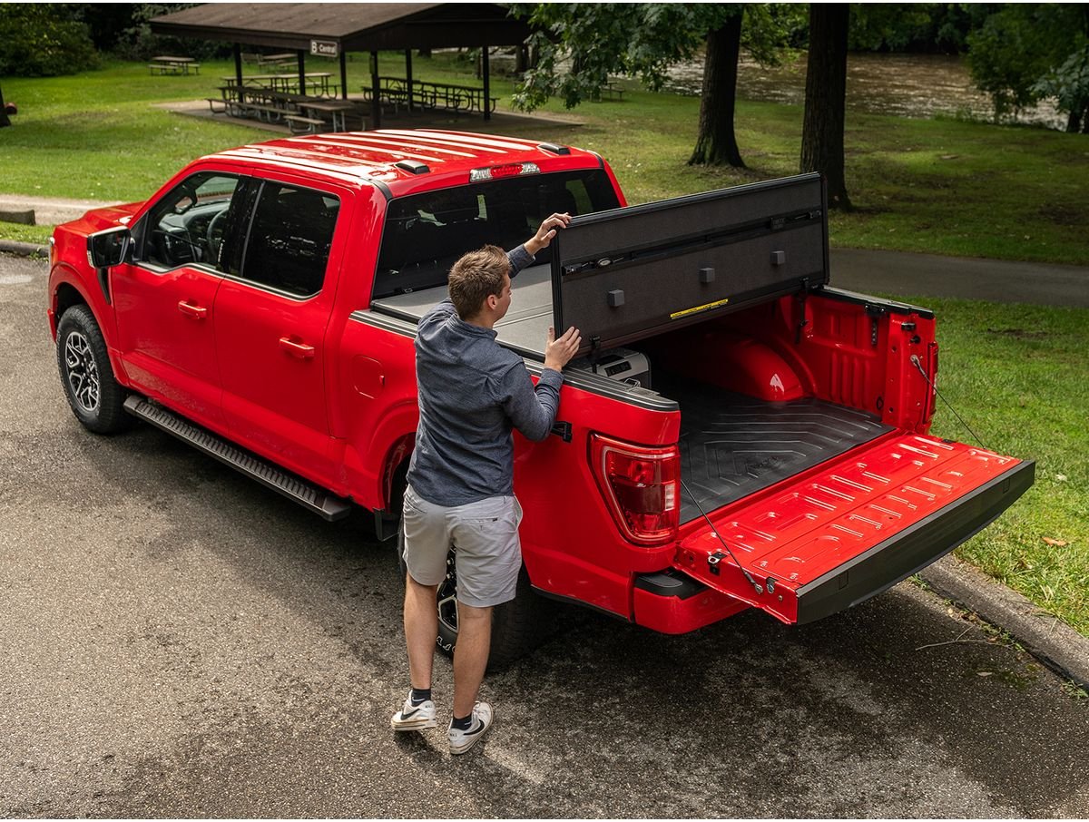 Extang Solid Fold ALX hard folding tonneau cover