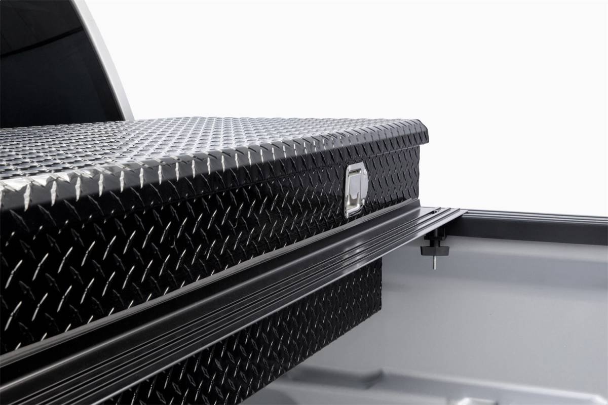 Extang Solid Fold 2.0 RAM 1500 Tonneau Cover
